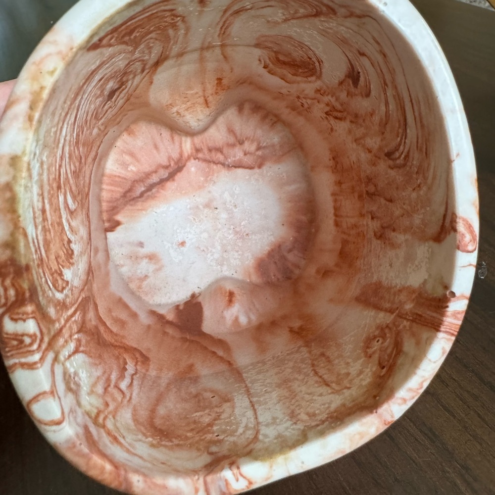 Unique Marbled Body Vase - Picture 3 of 4